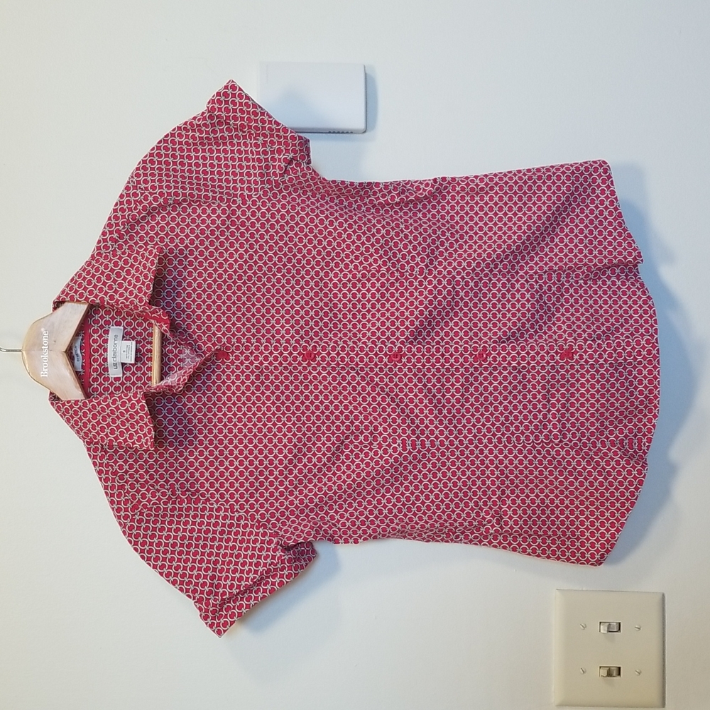Liz Claiborne red and white link pattern short-sleeve button down blouse S EUC